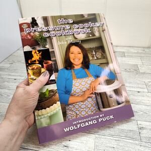 Pressure Cooker Cookbook by Debra Murray 2010 HC‎ Cookbook Illustrated Photos